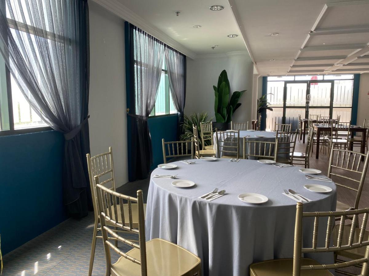 The Lanes Hotel Tutong Zewnętrze zdjęcie